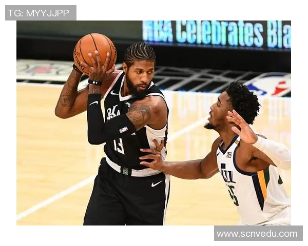 快船与爵士激战24日赛场精彩瞬间回顾与赛后分析