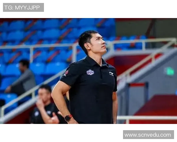 张庆鹏：从篮球场上的传奇到生活中的励志榜样之路