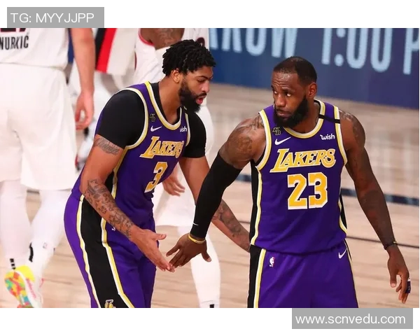 湖人对热火精彩对决1211赛季回顾与分析