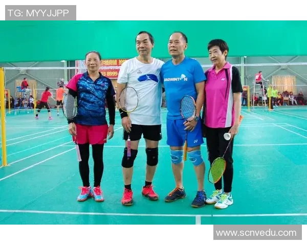 重庆羽毛球队与上海羽毛球队赛后复盘分析比赛经验与战术对比