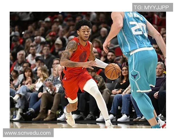 2008年黄蜂与骑士激战回顾：经典对决与传奇球员的巅峰时刻