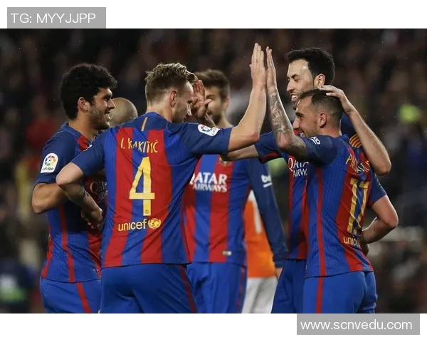 2017年巴黎圣日耳曼逆转巴萨的经典之战回顾与分析