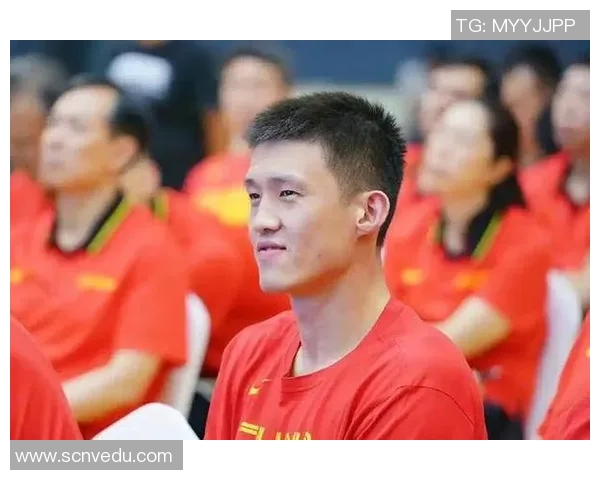 周鹏：从篮球场上的传奇到人生舞台的多重角色探索与成长之路
